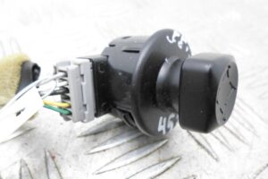 Изображение товара 68473 - 00068473 dzhojstik regulirovki zerkal Toyota Hiace 1
