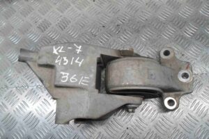 Изображение товара 68650 - 00068650 podushka krepleniya dvigatelya Pontiac Vibe 1