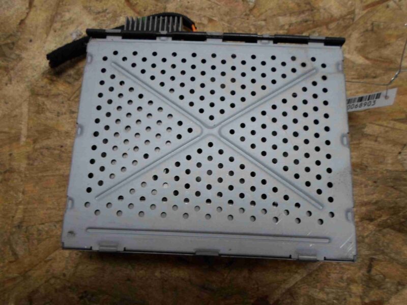 Изображение товара 68903 - 00068903 blok upravleniya priema signala magnitoly