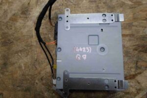 Изображение товара 68903 - 00068903 blok upravleniya priema signala magnitoly 2