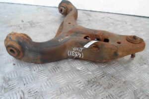 Изображение товара 68980 - 00068980 rychag perednij pravyj nizhnij BMW 4 Series