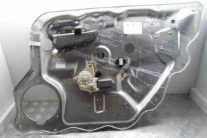 Изображение товара 69132 - 00069132 steklopodemnik zadnij levyj Ford Scorpio