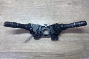 Изображение товара 69148 - 00069148 pereklyuchatel podrulevoj (strekoza) 