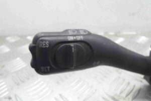 Изображение товара 69172 - 00069172 pereklyuchatel podrulevoj (strekoza) Volkswagen Fox 3