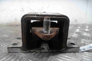 Изображение товара 69352 - 00069352 podushka krepleniya kpp Toyota Hiace 2