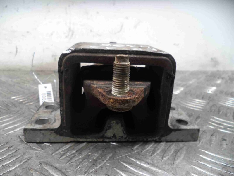 Изображение товара 69352 - 00069352 podushka krepleniya kpp Toyota Hiace