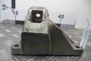 Изображение товара 69798 - 00069798 podushka krepleniya dvigatelya 3