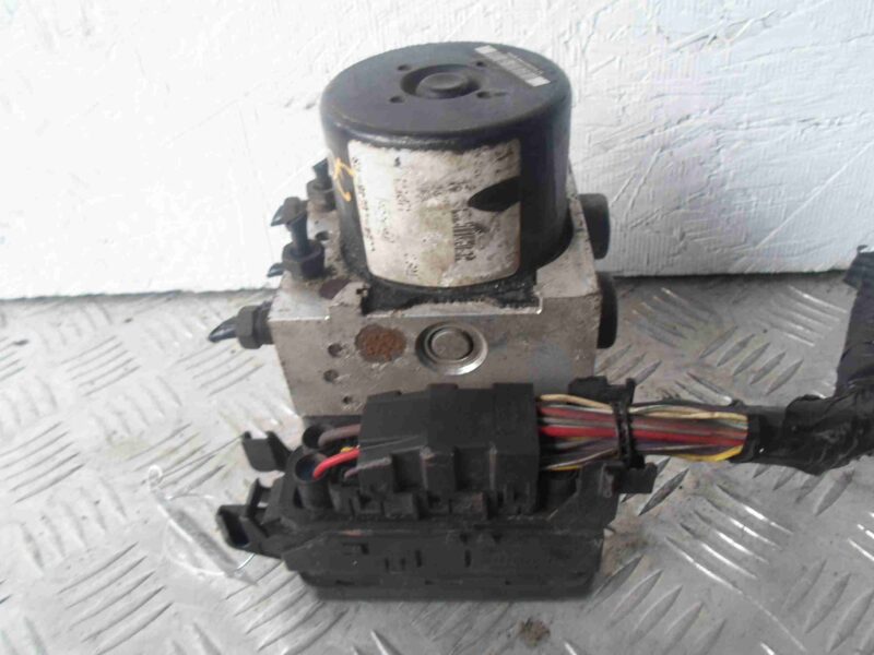 Изображение товара 69984 - 00069984 blok ABS BMW 4 Series