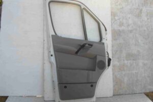 Изображение товара 70065 - 00070065 dver perednyaya levaya Fiat Brava 2