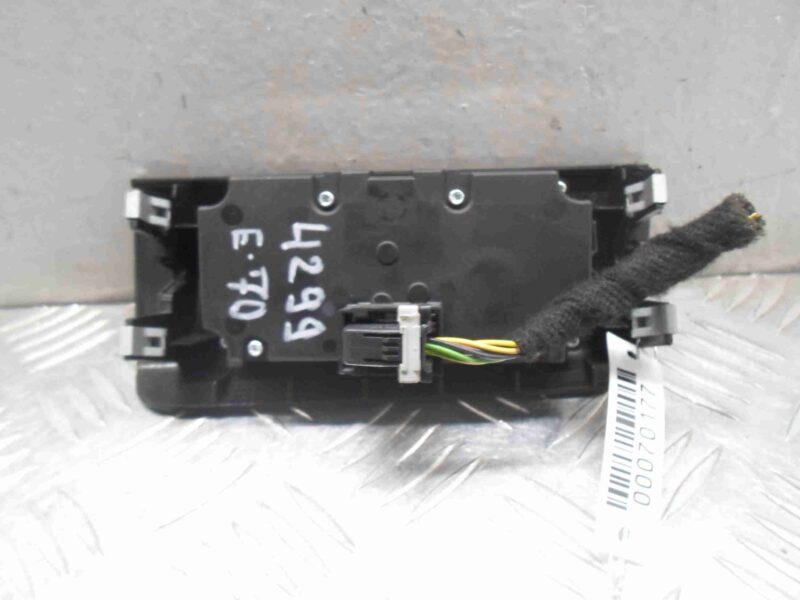 Изображение товара 70177 - 00070177 pereklyuchatel sveta