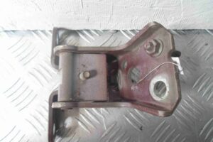 Изображение товара 70187 - 00070187 petlya dveri perednyaya BMW 4 Series 1