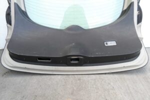 Изображение товара 70255 - 00070255 kryshka bagazhnika Toyota Hiace 4