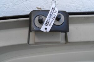 Изображение товара 70255 - 00070255 kryshka bagazhnika Toyota Hiace 6
