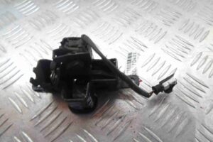 Изображение товара 70422 - 00070422 zamok kapota Ford Scorpio