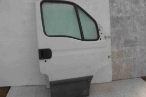 Изображение товара 214381 - 00070730 dver perednyaya pravaya Subaru Outback