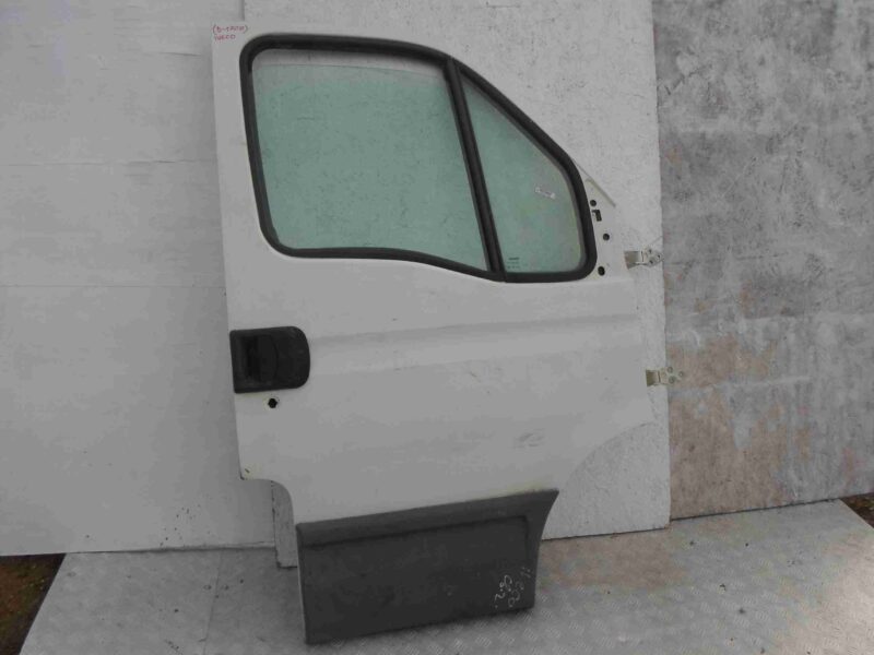 Изображение товара 214381 - 00070730 dver perednyaya pravaya Subaru Outback