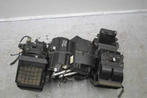 Изображение товара 70894 - 00070894 korpus otopitelya (pechki) Land Rover Range Rover Sport 1
