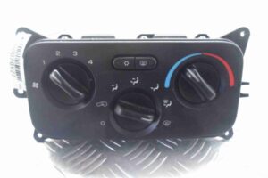 Изображение товара 70927 - 00070927 pereklyuchatel otopitelya Peugeot 207