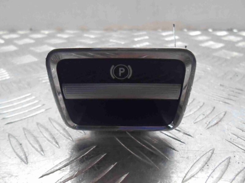 Изображение товара 71006 - 00071006 knopka salona Ford Scorpio