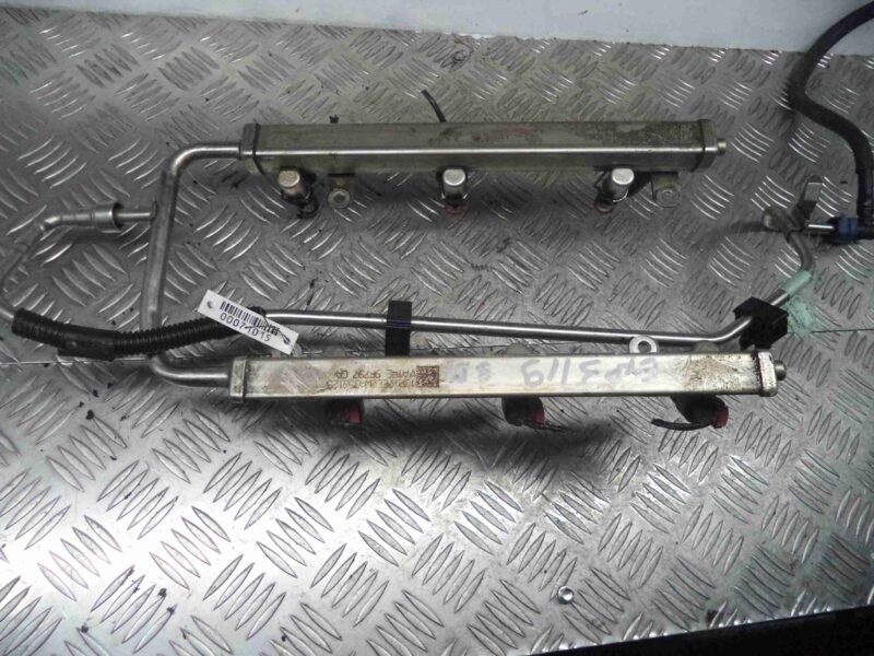 Изображение товара 71015 - 00071015 toplivnaya rampa Skoda Yeti