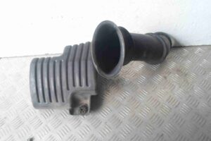 Изображение товара 71025 - 00071025 patrubok vozdushnogo filtra 