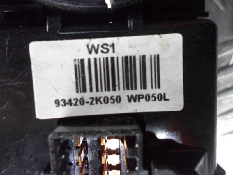Изображение товара 71106 - 00071106 pereklyuchatel podrulevoj (strekoza) Mercedes CLA