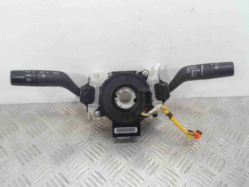 Изображение товара 71123 - 00071123 pereklyuchatel podrulevoj (strekoza) Citroen Berlingo