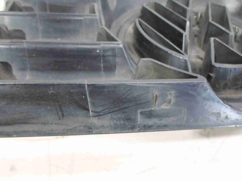 Изображение товара 71134 - 00071134 reshetka radiatora Toyota Corolla