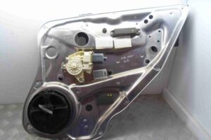 Изображение товара 71290 - 00071290 steklopodemnik zadnij pravyj Honda Ridgeline 1