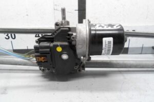 Изображение товара 71331 - 00071331 trapetsiya dvornikov Skoda Yeti 1