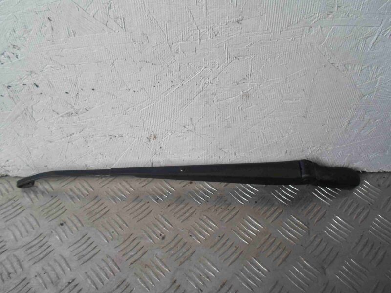 Изображение товара 71437 - 00071437 povodok stekloochistitelya BMW 4 Series