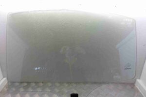 Изображение товара 71588 - 00071588 steklo dveri zadnej levoj Ford Scorpio