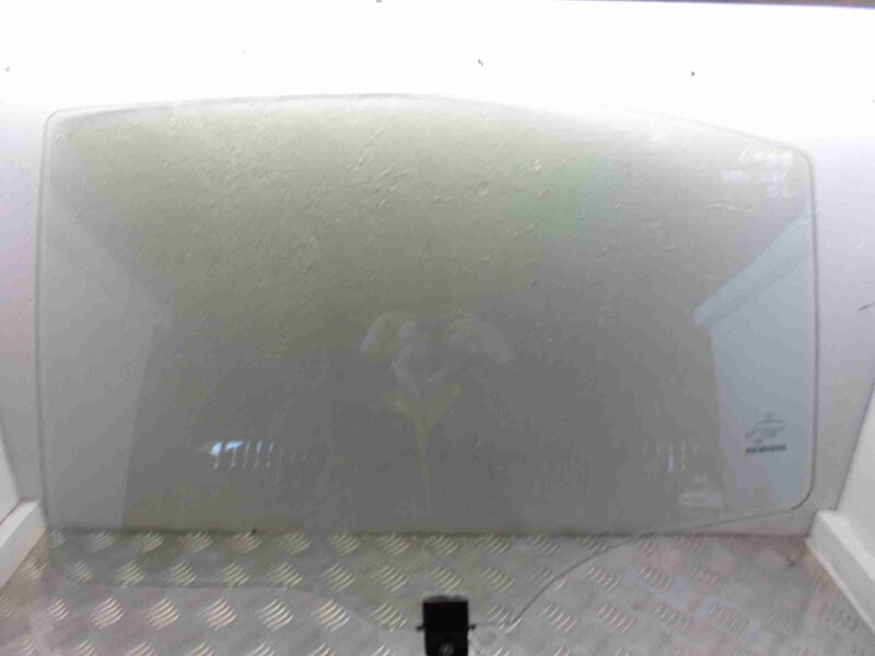 Изображение товара 71588 - 00071588 steklo dveri zadnej levoj Ford Scorpio