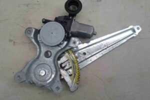 Изображение товара 71657 - 00071657 steklopodemnik zadnij levyj Subaru Legacy 2