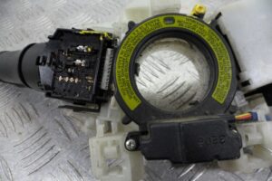 Изображение товара 71760 - 00071760 pereklyuchatel podrulevoj (strekoza) 1