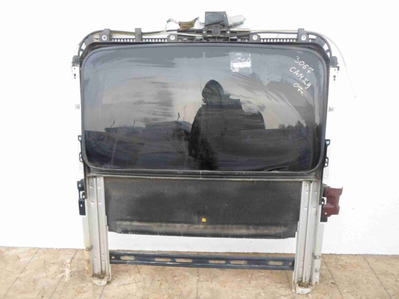 Изображение товара 71784 - 00071784 lyuk Subaru Tribeca