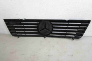 Изображение товара 71790 - 00071790 reshetka radiatora Fiat Bravo