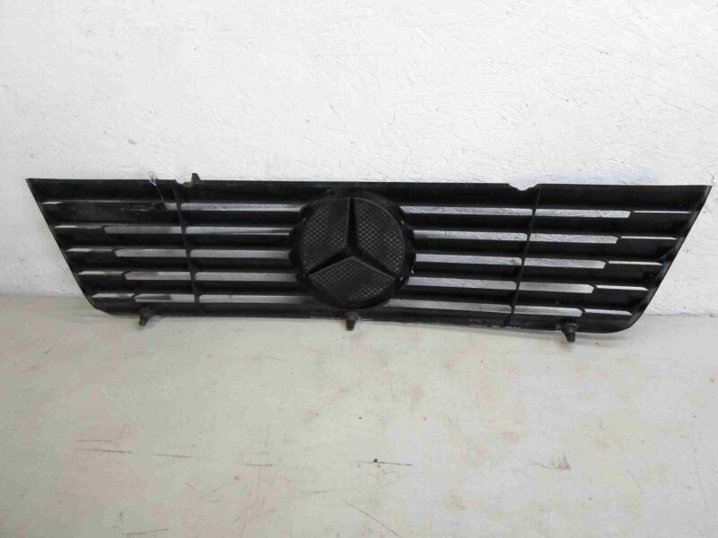 Изображение товара 71790 - 00071790 reshetka radiatora Fiat Bravo