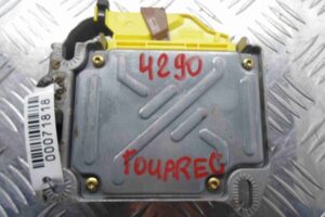 Изображение товара 71818 - 00071818 blok upravleniya podushek bezopasnosti Toyota Corolla Matrix 3