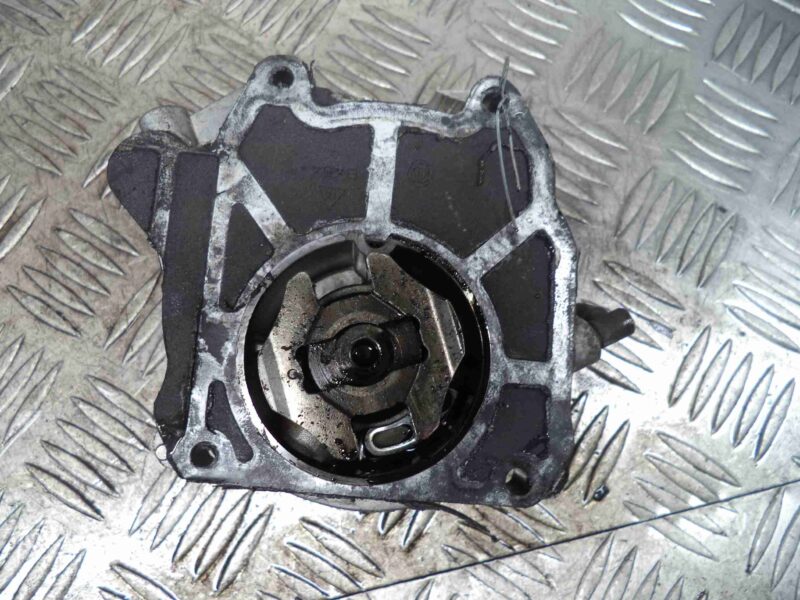 Изображение товара 72266 - 00072266 nasos vakuumnyj Mazda 323