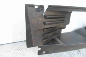 Изображение товара 72449 - 00072449 deflektor radiatora BMW 4 Series 2