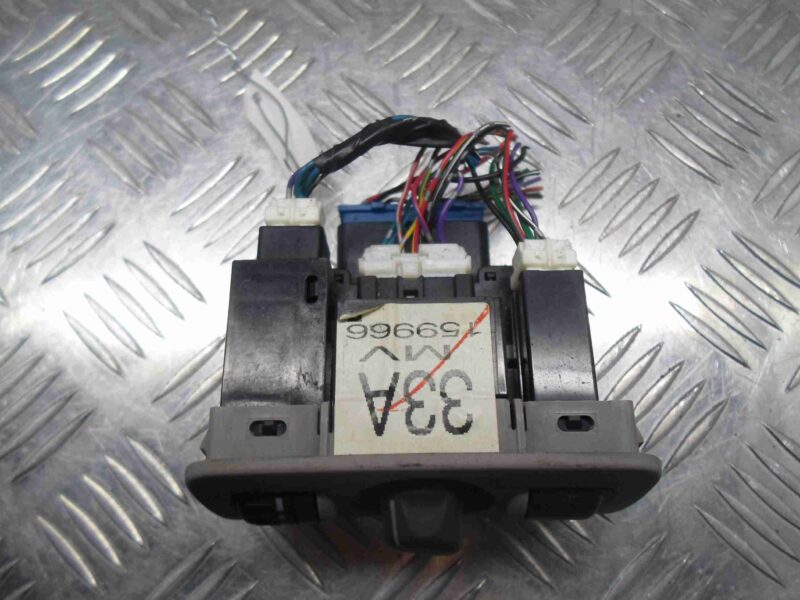 Изображение товара 72540 - 00072540 knopka salona Peugeot 306