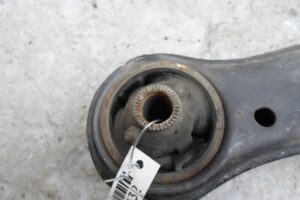 Изображение товара 72632 - 00072632 rychag perednij levyj nizhnij Chevrolet Blazer 2