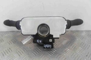 Изображение товара 72700 - 00072700 pereklyuchatel podrulevoj (strekoza) Toyota Hiace 3