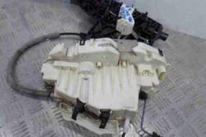 Изображение товара 72913 - 00072913 zamok dveri Ford Scorpio 7