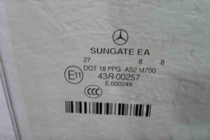 Изображение товара 73247 - 00073247 steklo dveri zadnej pravoj Ford Scorpio 1