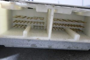 Изображение товара 73368 - 00073368 blok upravleniya kpp Audi 80 1