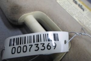 Изображение товара 73369 - 00073369 kozyrek solntsezaschitnyj Audi Q5 2