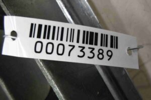 Изображение товара 73389 - 00073389 reshetka radiatora Hyundai i40 3