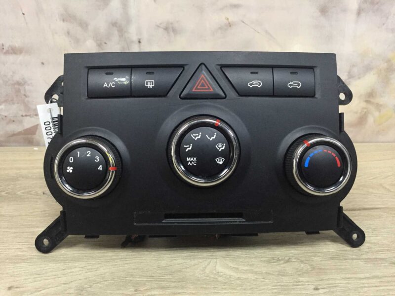 Изображение товара 73718 - 00073718 pereklyuchatel otopitelya Audi TT